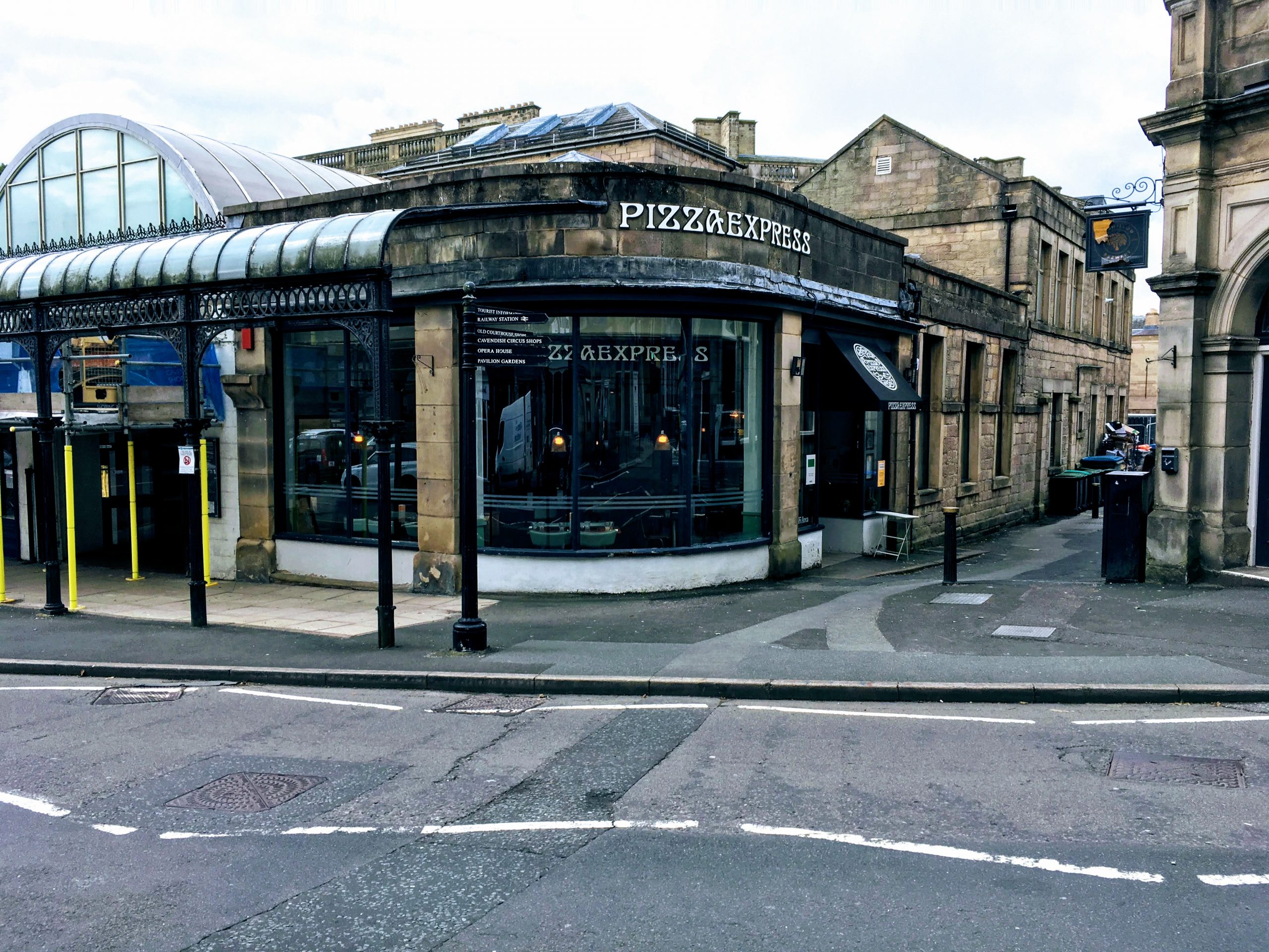 Review Pizza Express Buxton Eat Drink Buxton